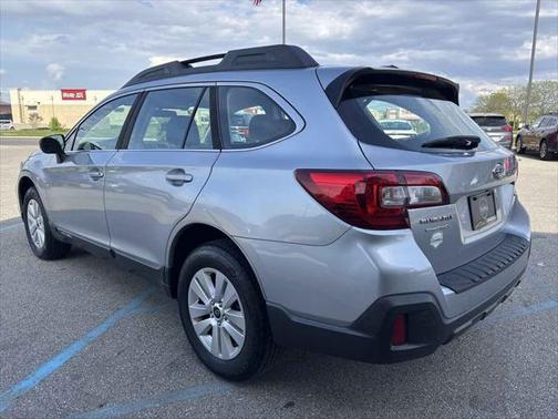 2019 Subaru Outback 2.5i