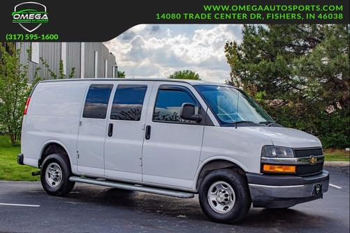 Summit White 2022 Chevrolet Express 2500 LT
