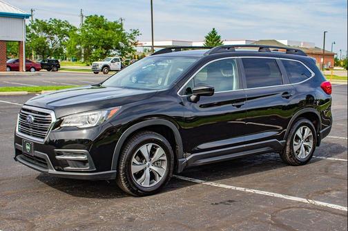 Crystal Black Silica 2021 Subaru Ascent Premium 7-Passenger