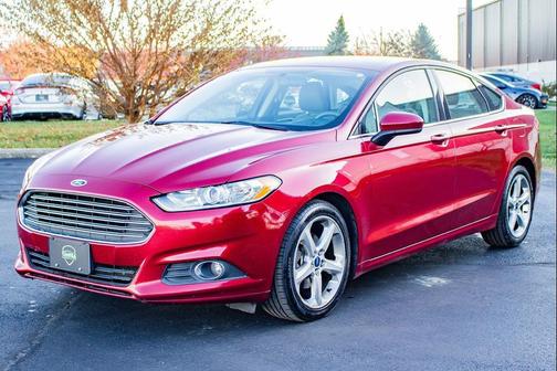 2016 Ford Fusion S