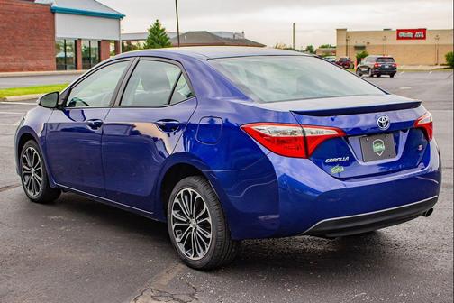 Blue Crush Metallic 2016 Toyota Corolla S Plus