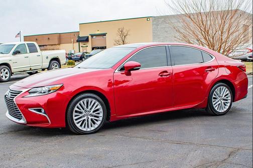 2016 Lexus ES 350 Base