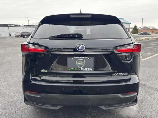 2015 Lexus NX 300h Base