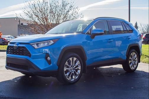 2021 Toyota RAV4 XLE Premium