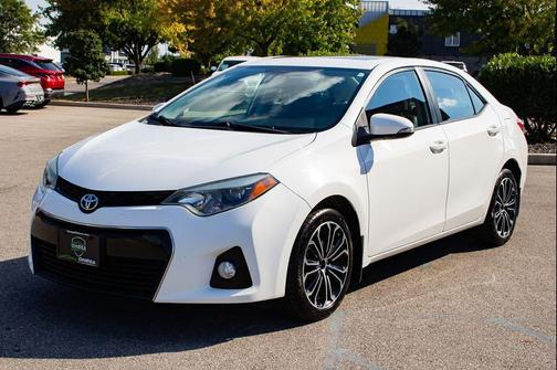2015 Toyota Corolla S Plus