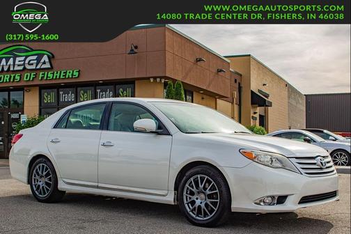 Blizzard Pearl 2011 Toyota Avalon Limited