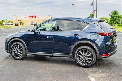 Deep Crystal Blue Mica 2017 Mazda CX-5 Grand Touring