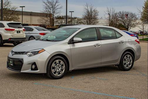 Classic Silver Metallic 2016 Toyota Corolla S