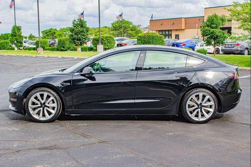 Solid Black 2020 Tesla Model 3 Standard Range Plus