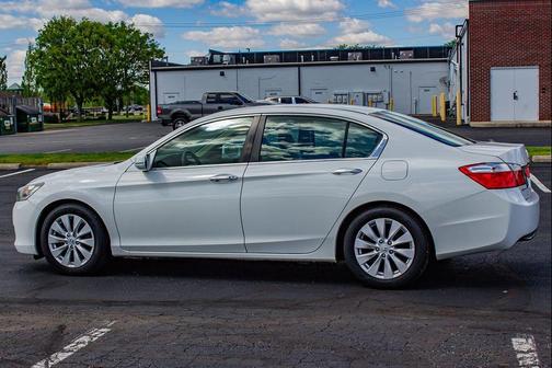 White Orchid Pearl 2014 Honda Accord EX