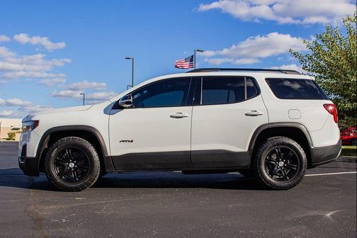 2021 GMC Acadia AWD AT4