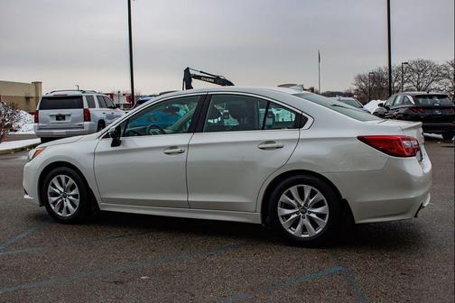2016 Subaru Legacy Premium