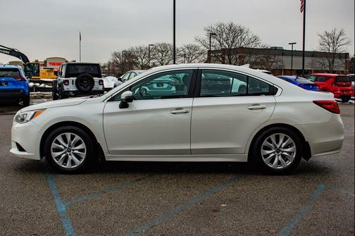 2016 Subaru Legacy Premium