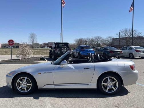 Sebring Silver Metallic 2002 Honda S2000 Base