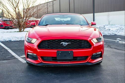 2016 Ford Mustang V6