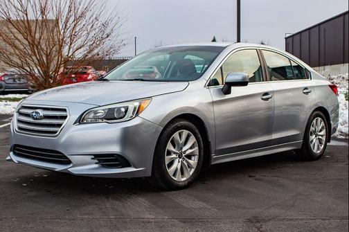 2016 Subaru Legacy Premium