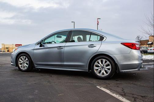 2016 Subaru Legacy Premium