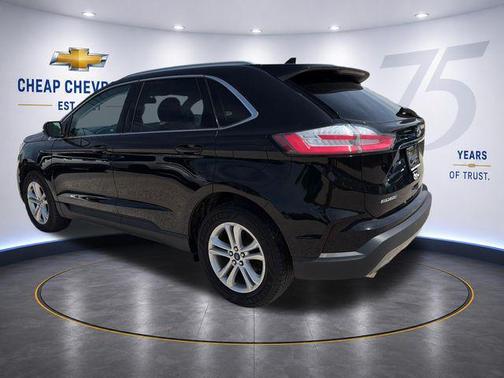 Black Metallic 2019 Ford Edge SEL