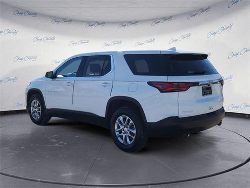 2023 Chevrolet Traverse LS