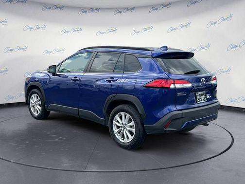 2022 Toyota Corolla Cross LE