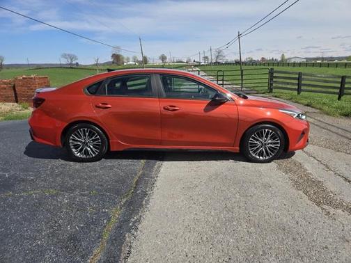 2022 Kia Forte GT-Line