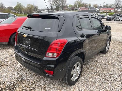 2022 Chevrolet Trax LS