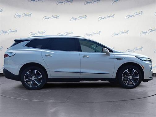 2022 Buick Enclave AWD Essence