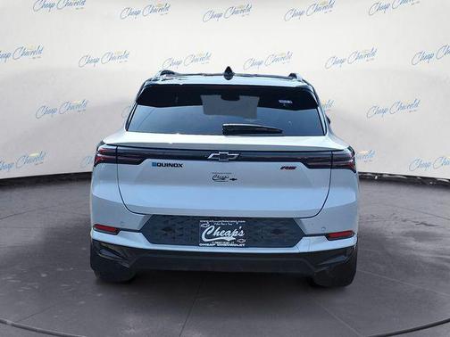 Iridescent Pearl Tricoat 2025 Chevrolet Equinox EV RS