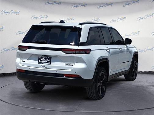 2022 Jeep Grand Cherokee Altitude