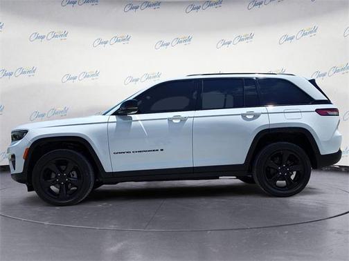 2022 Jeep Grand Cherokee Altitude