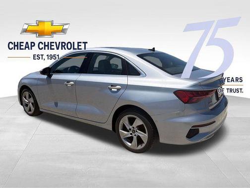 Florett Silver Metallic 2023 Audi A3 Premium
