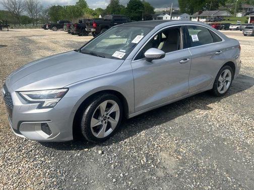Florett Silver Metallic 2023 Audi A3 Premium
