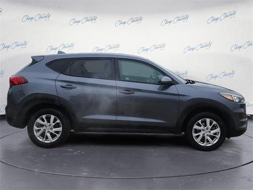 2021 Hyundai TUCSON SE