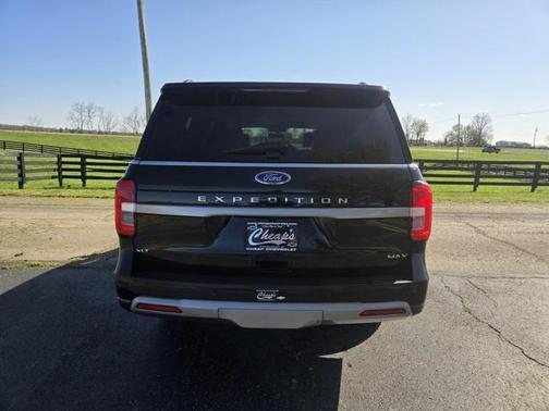 2022 Ford Expedition Max XLT