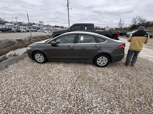 2019 Ford Fusion S