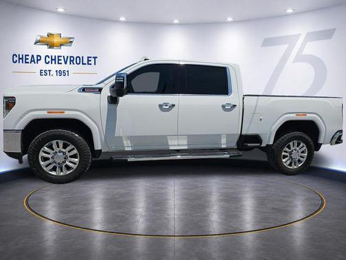 Summit White 2023 GMC Sierra 2500 SLT