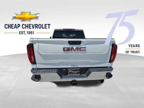 Summit White 2023 GMC Sierra 2500 SLT