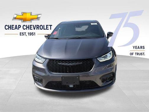 Granite Crystal Metallic Clearcoat 2022 Chrysler Pacifica Hybrid Touring L