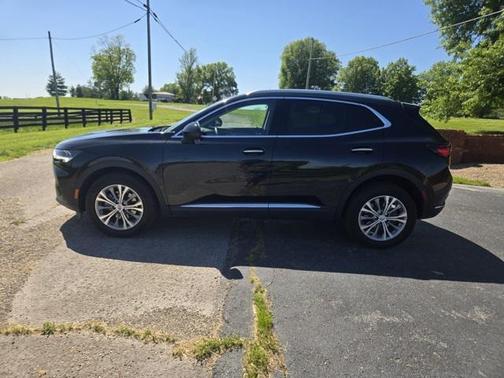 2022 Buick Envision FWD Essence