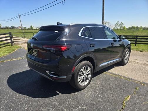 2022 Buick Envision FWD Essence