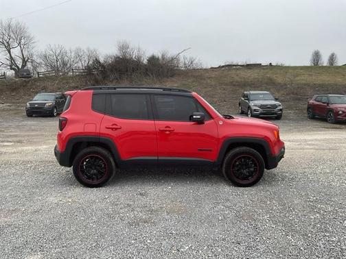 2018 Jeep Renegade Trailhawk