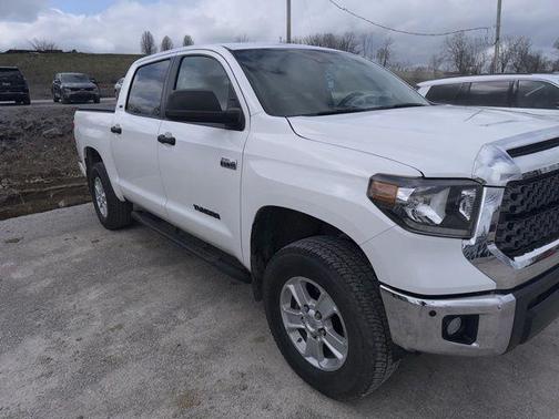 2020 Toyota Tundra SR5