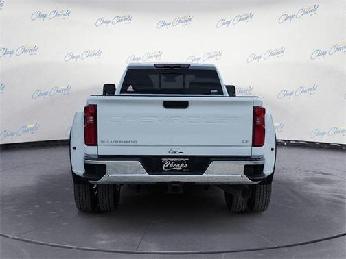 2026 Chevrolet Silverado 3500 LT