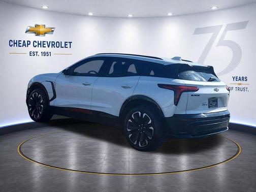 Iridescent Pearl Tricoat 2024 Chevrolet Blazer EV eAWD RS