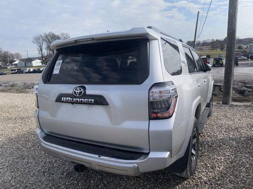 2024 Toyota 4Runner TRD Off Road