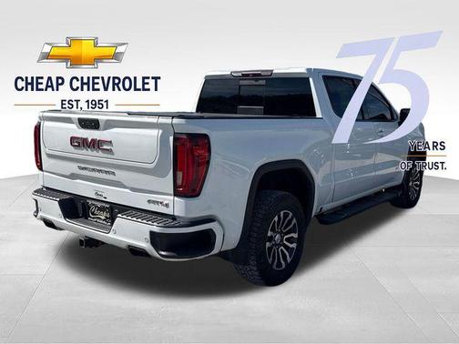 Summit White 2019 GMC Sierra 1500 AT4