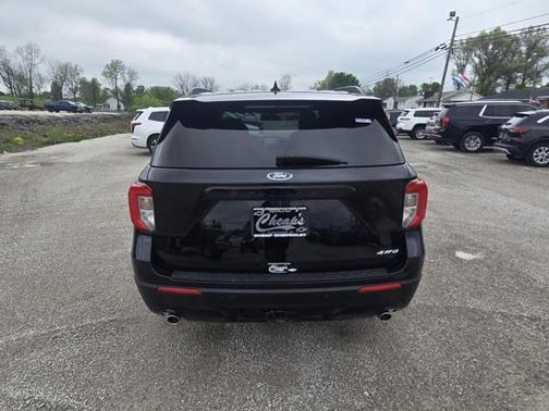 2022 Ford Explorer ST-Line