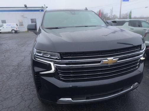 2022 Chevrolet Suburban LT