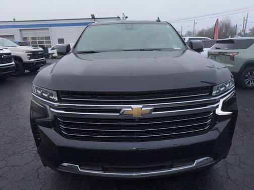 2022 Chevrolet Suburban LT