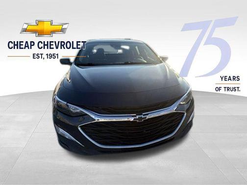 Dark Ash Metallic 2023 Chevrolet Malibu FWD RS